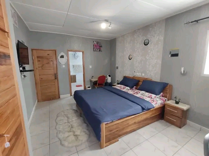 649ab144e78ec940496976.jpg