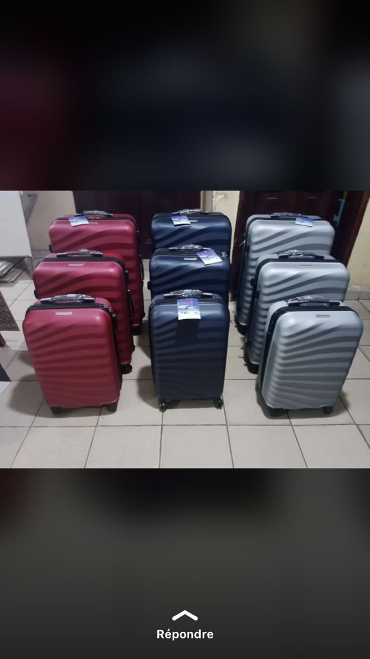 64b8220d6962f172818879.jpg
